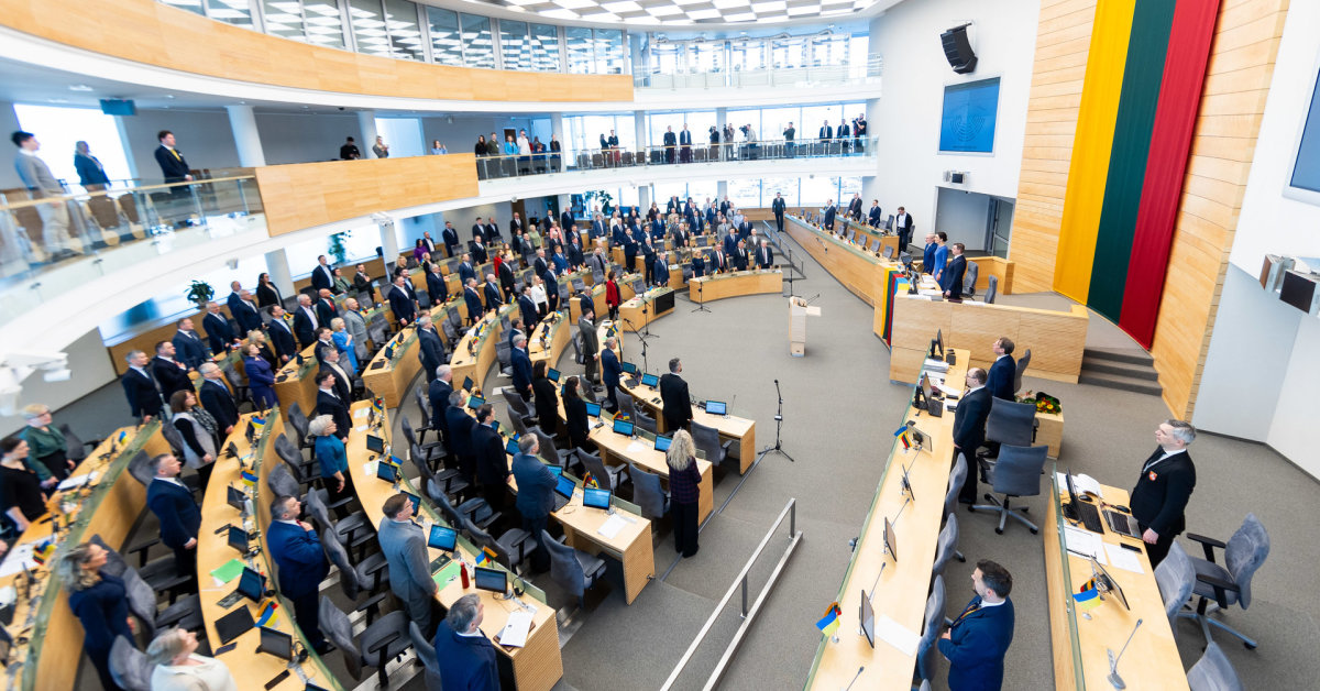 The Seimas started the penultimate session of this term, promising to focus mainly on security