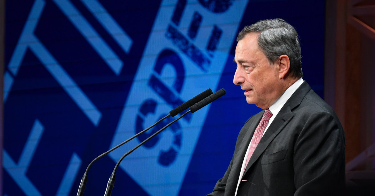 Dopo il fallimento dei negoziati governativi, l’Italia si appella a Draghi, il salvatore dell’eurozona