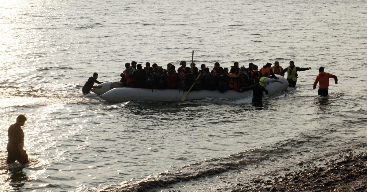 L’Italia minaccia di chiudere i suoi porti alle navi delle ONG che salvano i migranti