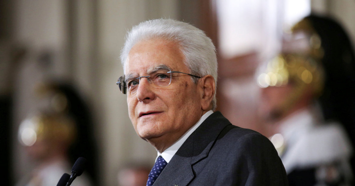 Il presidente italiano tiene consultazioni sul candidato populista a primo ministro