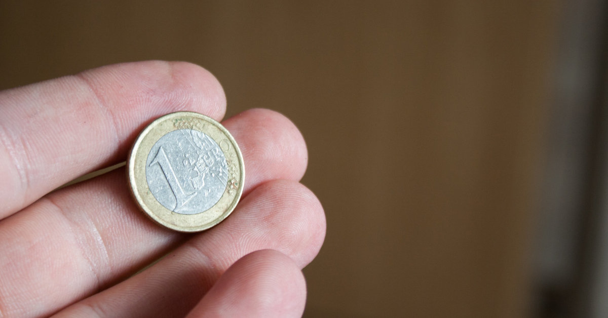 Premierzy w Polsce: euro įvedimas išprovokuťų kainų šuņool |  Biznes