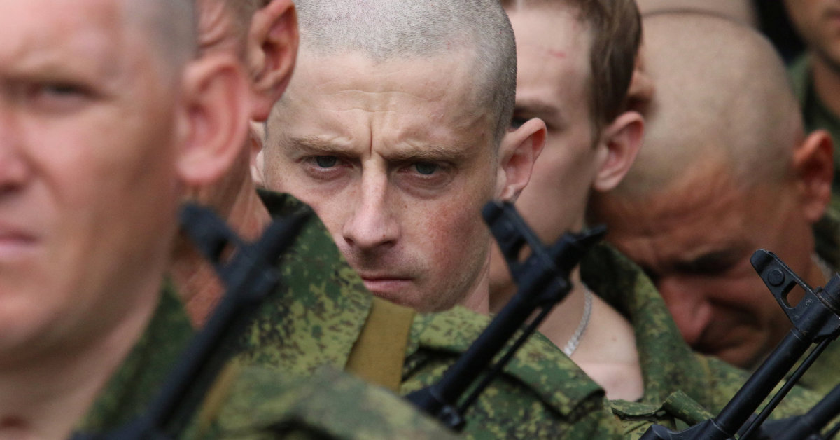 V. Putin ha confermato con la sua firma: quest’anno 120.000 persone saranno chiamate al servizio militare in Russia.  le persone