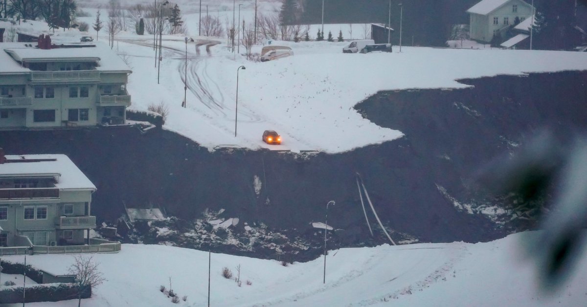 Hundrevis av mennesker evakuert etter jordskred i Norge