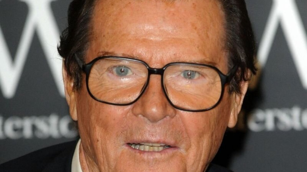 Aktorius Rogeris Moore'as