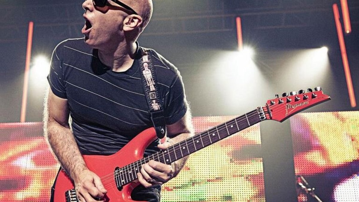 Joe Satriani