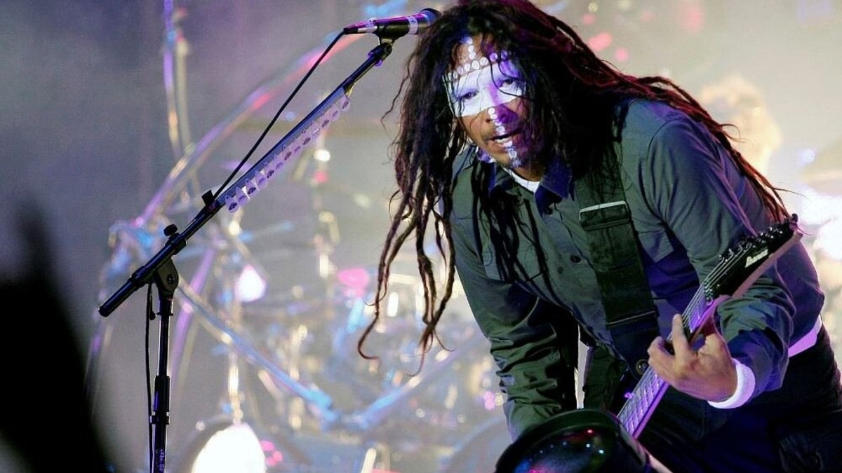 „Korn“ gitaristas Jamesas Shafferis-Munky