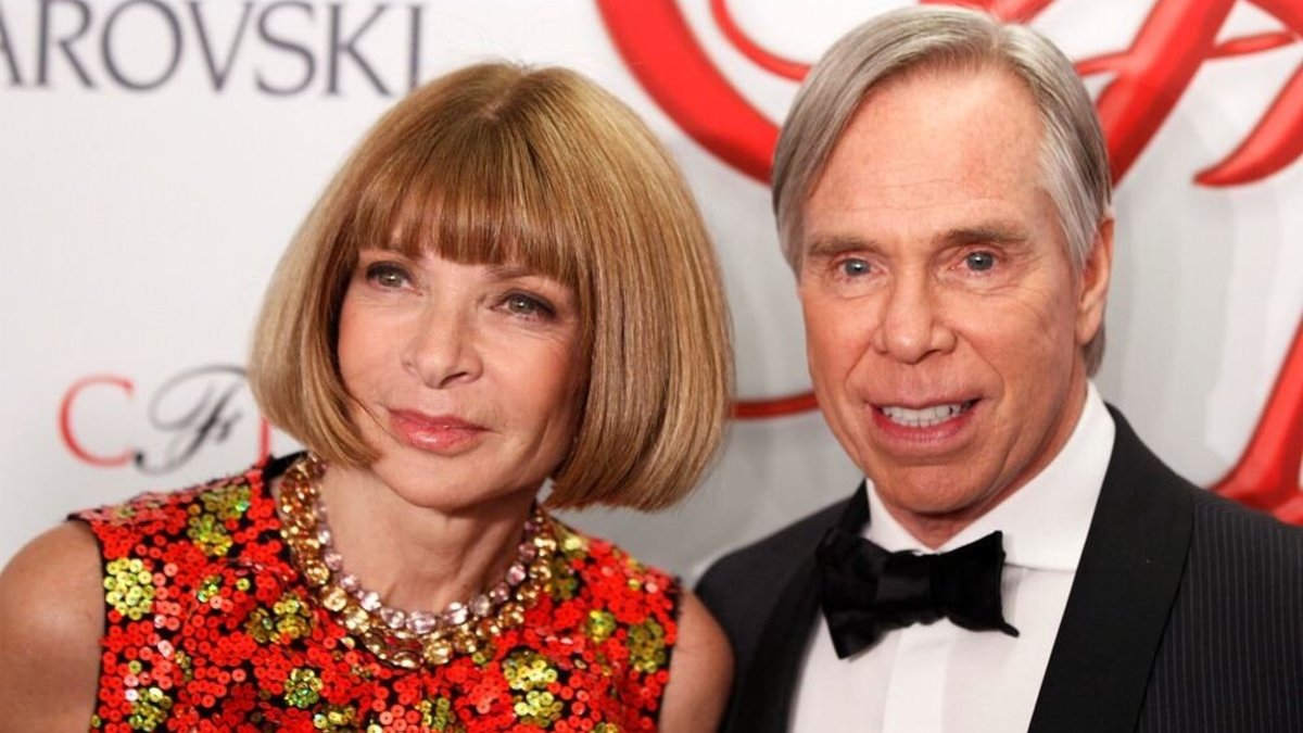 Anna Wintour ir Tommy Hilfigeris