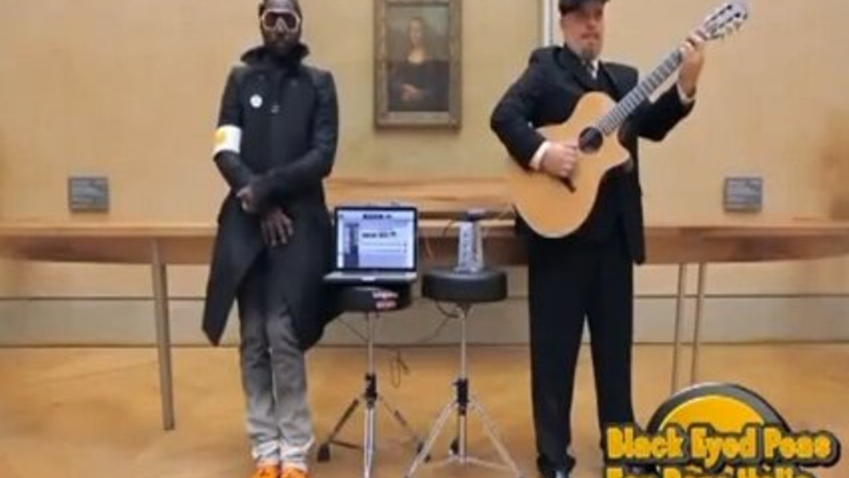 Will.I.Am savo naują dainą įrašinėjo šalia garsiojo Leonardo da Vinci paveikslo