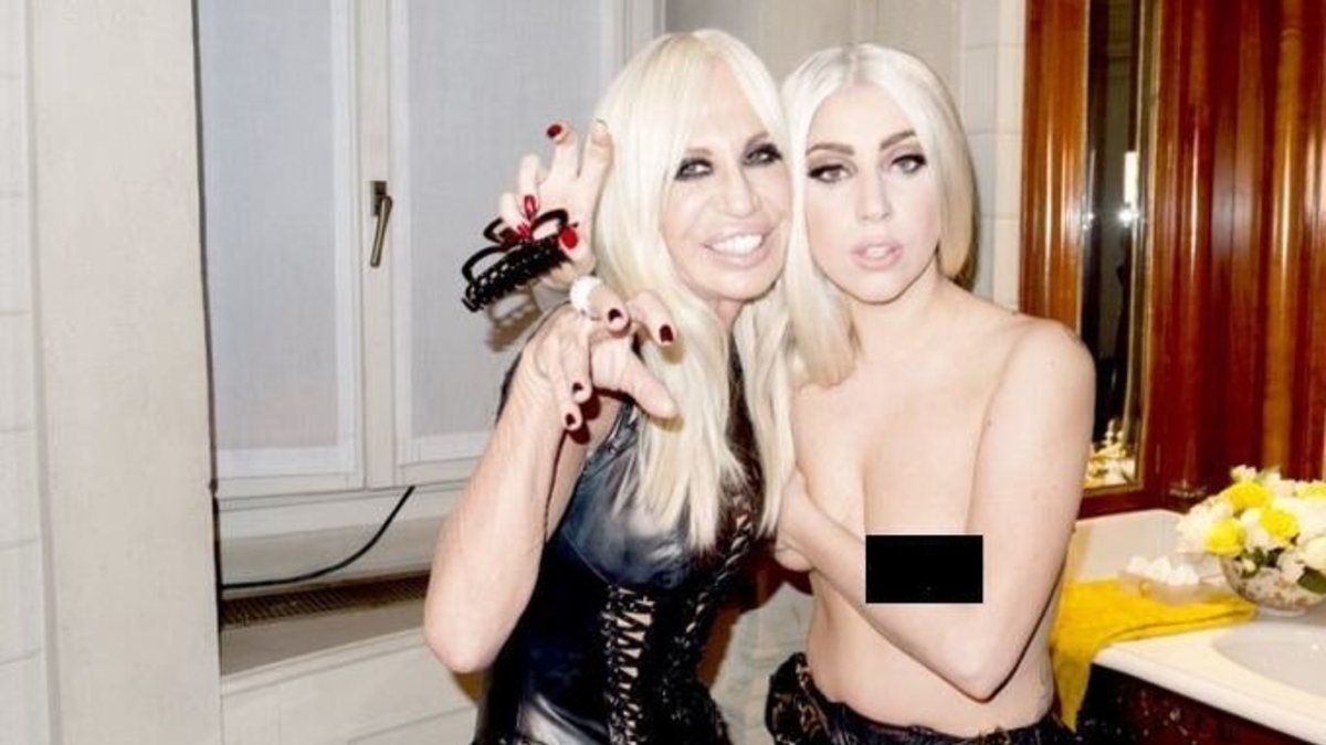 Lady Gaga ir Dontella Versace