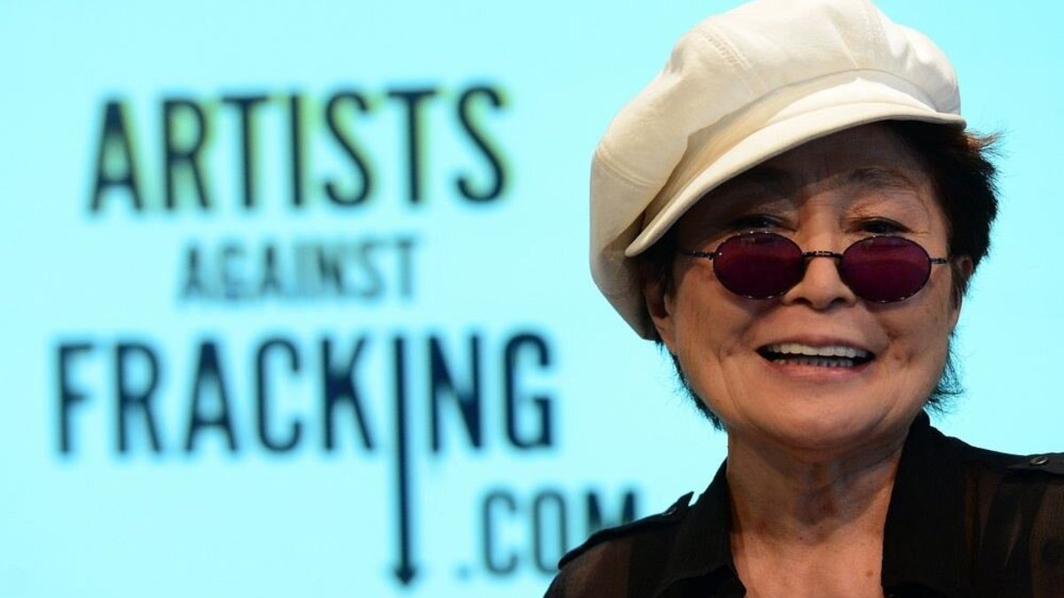 Yoko Ono