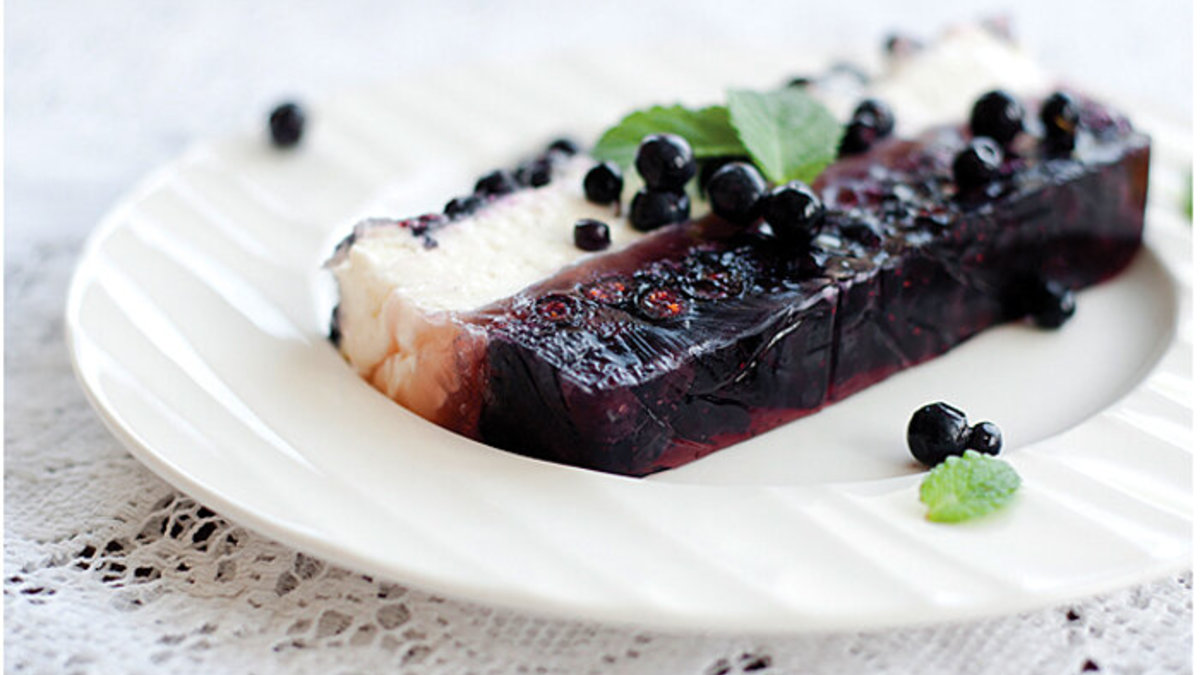 Mėlynių ir varškės desertas - „terrine“