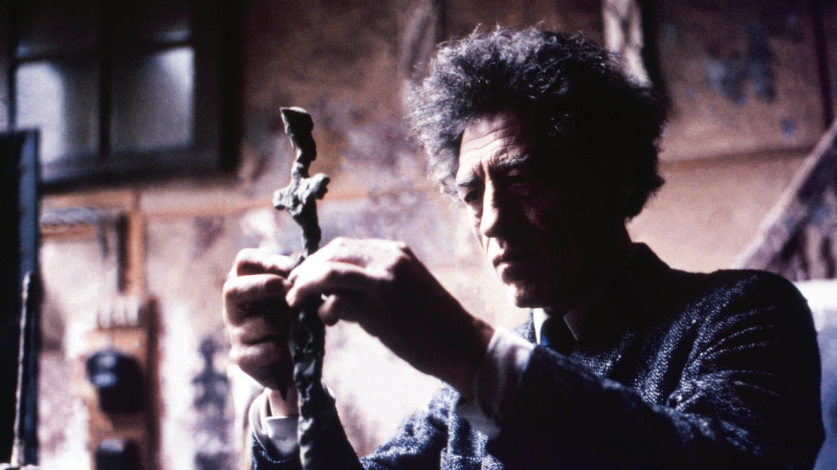 Alberto Giacometti – skulptorius, tapytojas, scenografas, dizaineris ir visų galų meistras: net ant Elzos Schiaparelli suknelių rastume jo kurtų sagų  / Vida Press nuotrauka