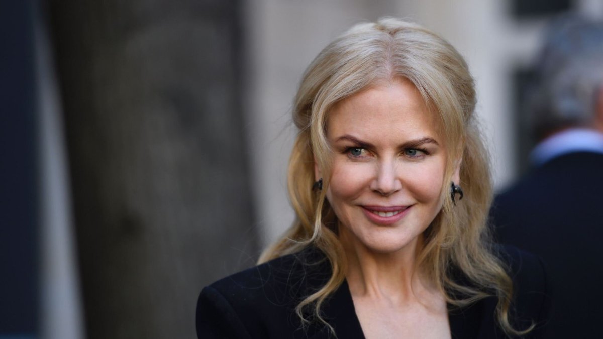 Nicole Kidman „Pirelli“ kalendoriaus pristatyme Paryžiuje