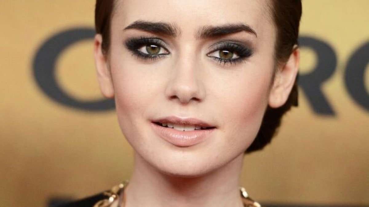 Lily Collins