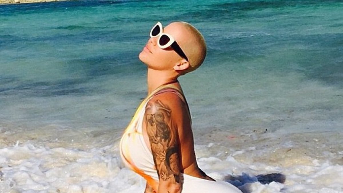 Modelis Amber Rose