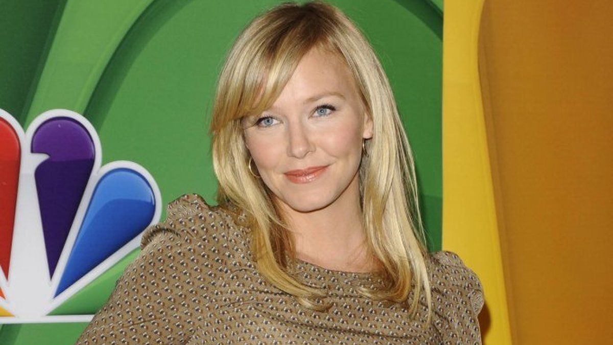 Kelli Giddish