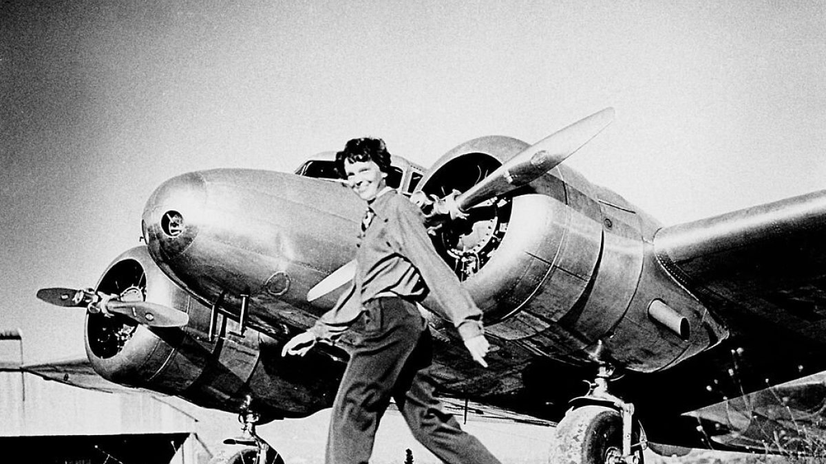 Amelia Mary Earhart, 1937 m.