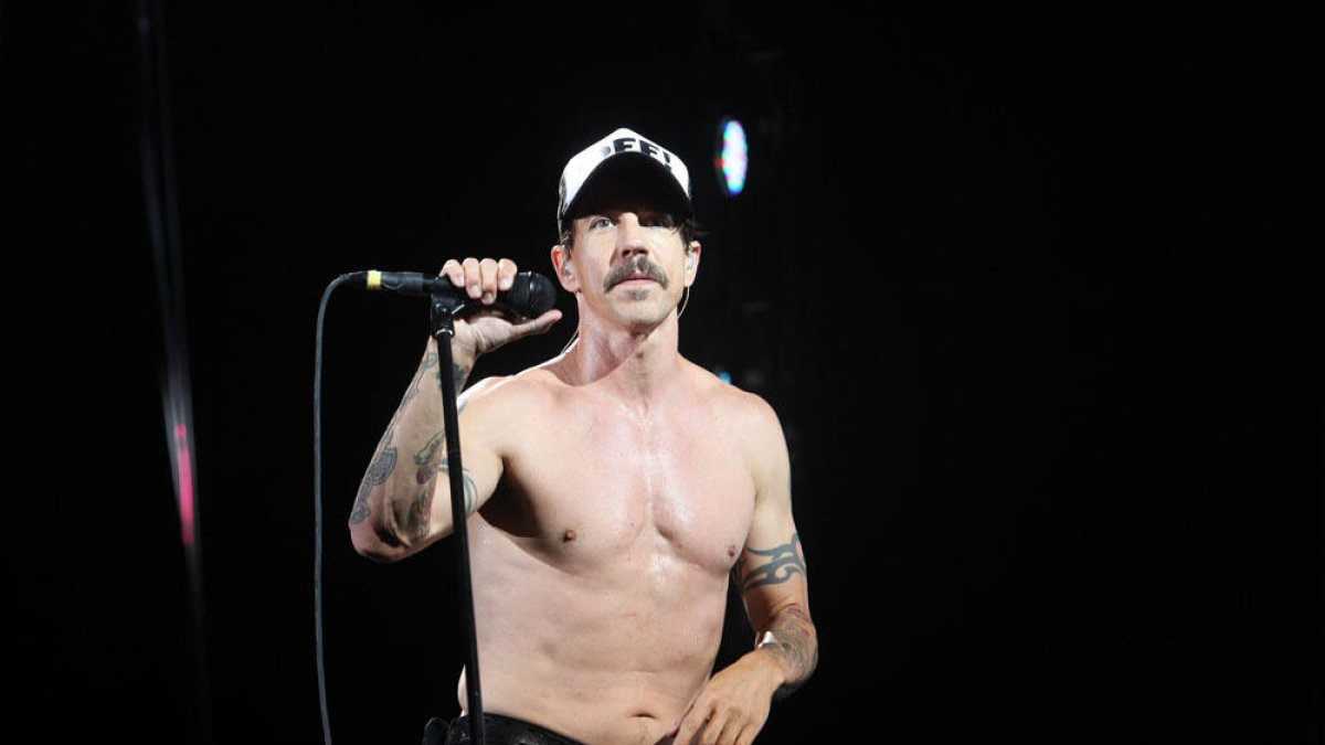 „Red Hot Chili Peppers“ koncerto akimirka