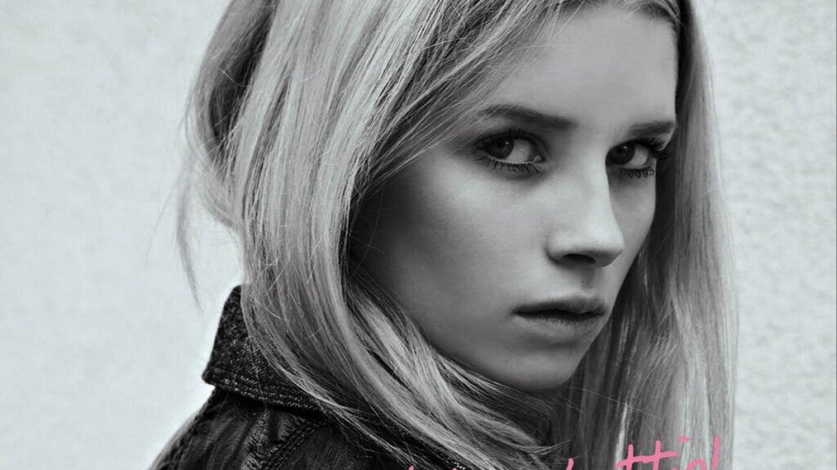 Lottie Moss