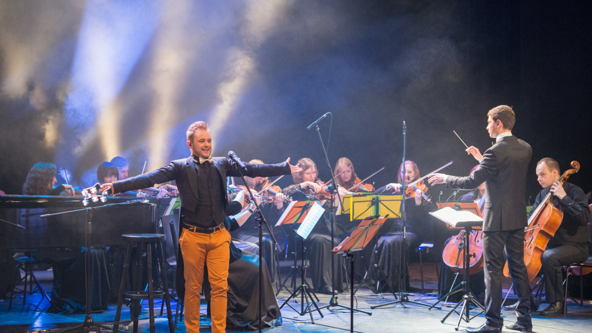 „Liūdnų slibinų“ koncertas su VDU orkestru