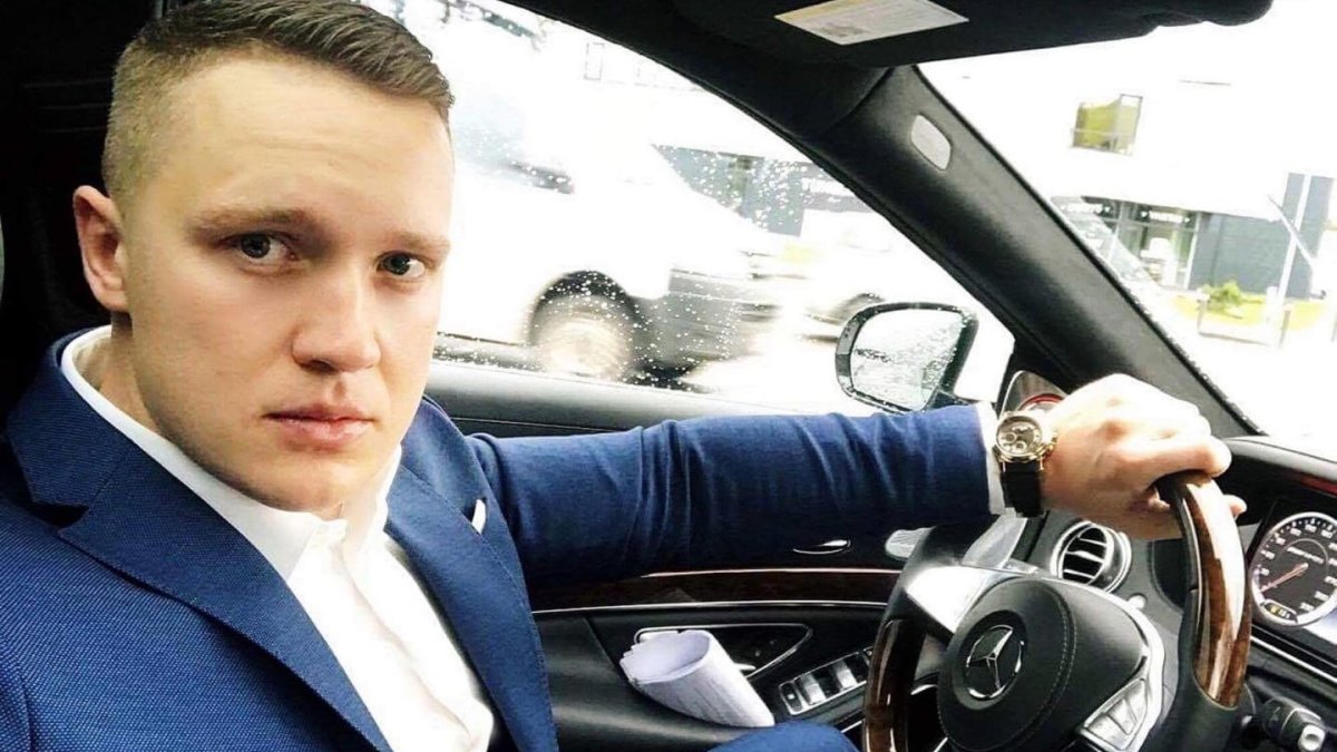 Ignas Jomantas, vienas jauniausių šalies milijonierių, įsigijo prabangų „Mercedes-Benz S63 AMG“. / Asmeninio albumo nuotr.