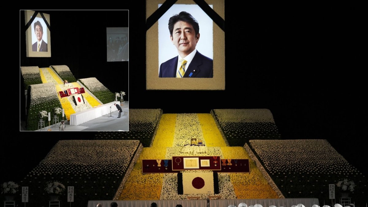 Valstybinės nužudyto Japonijos premjero Shinzo Abe laidotuvės / „Reuters“/„Scanpix“ nuotr.