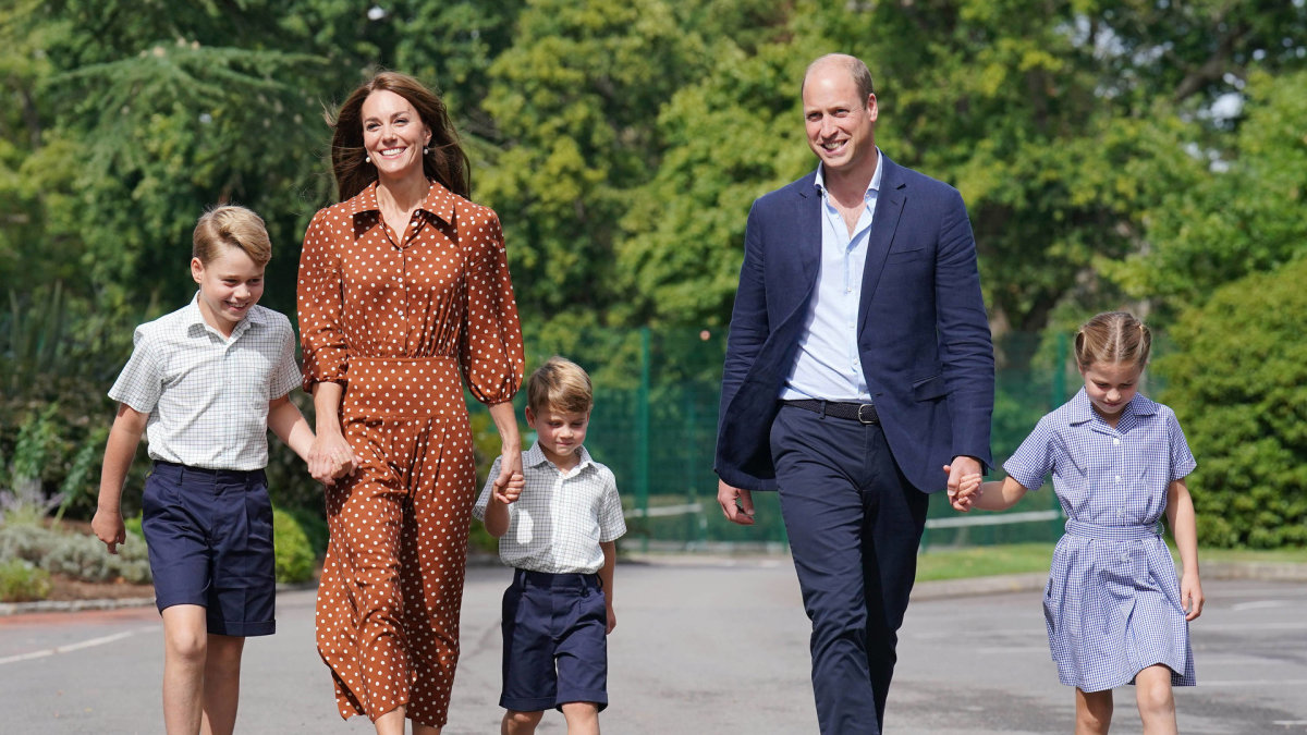 Princas Williamas ir Kate Middleton su vaikais / „Scanpix“ nuotr.