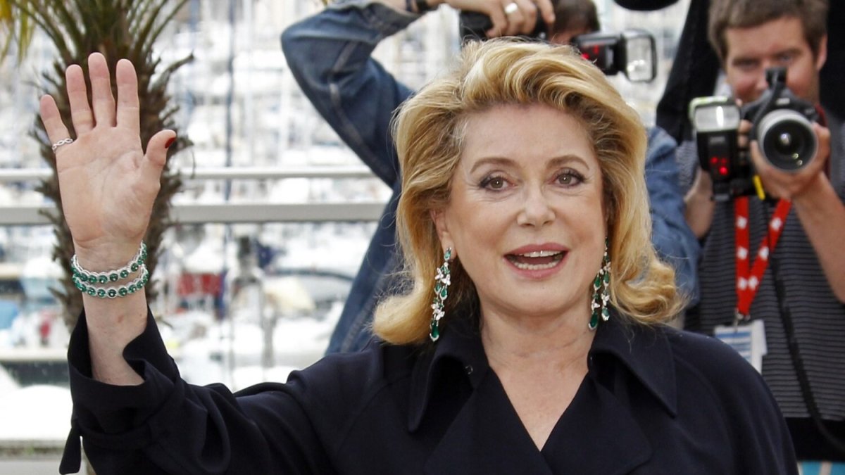 Catherine Deneuve 2010 metais