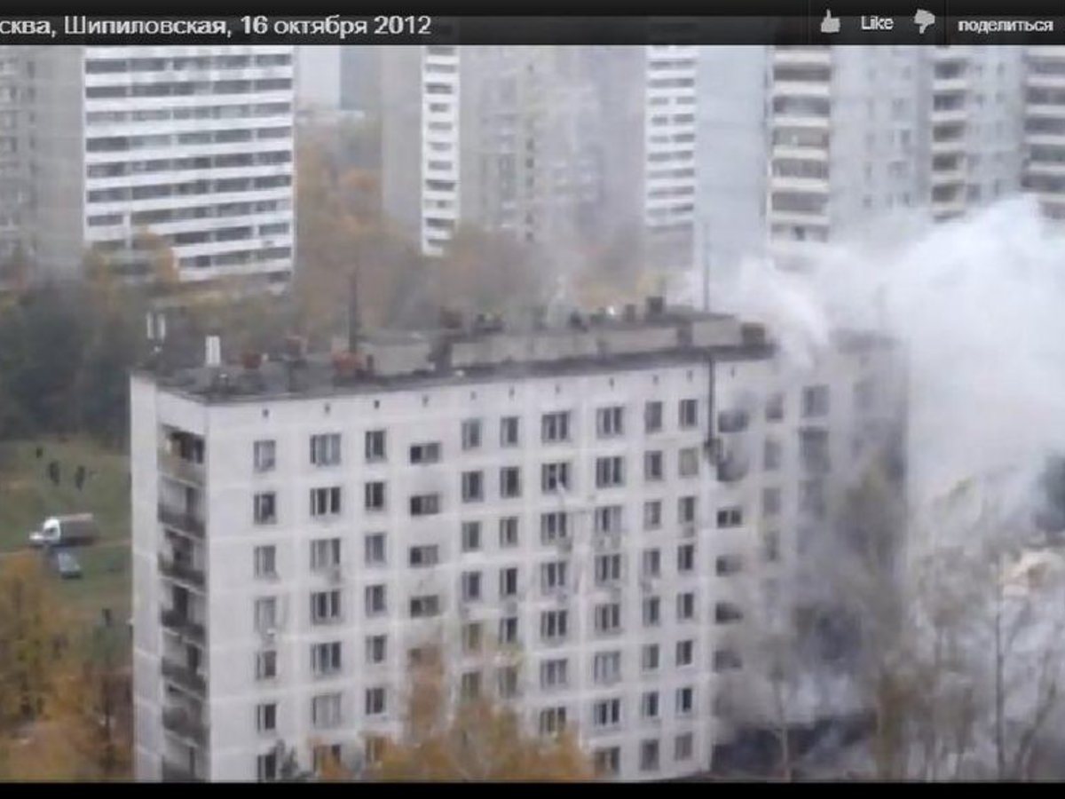 Люди в панике прыгали из окон: Страшный пожар в Москве | ru.15min.lt