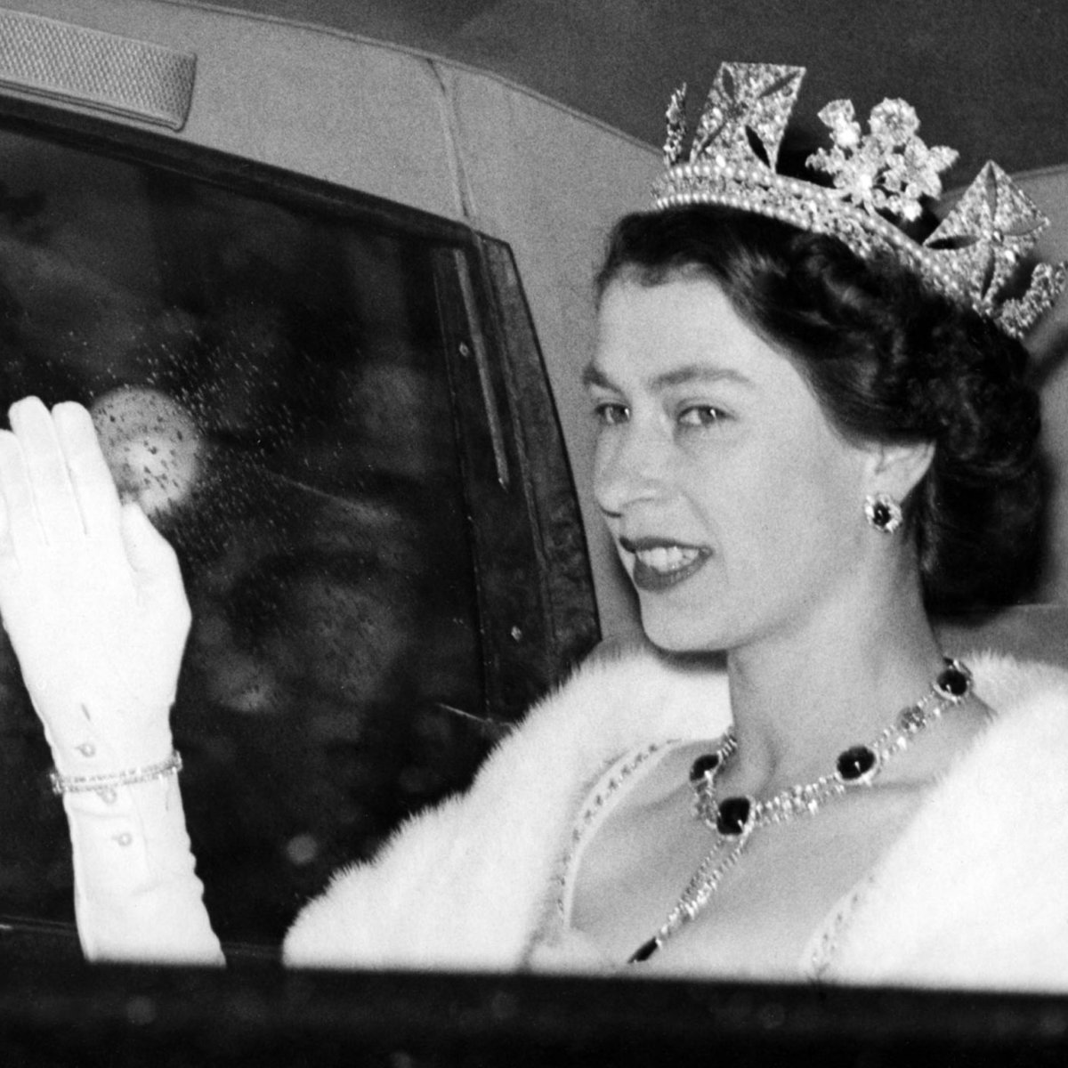 73 Iasias Vestuvių Metines Minincių Elizabeth Ii Ir Philipo Santykiams Pradzioje Buvo Nepritarta Vardai 15min Lt