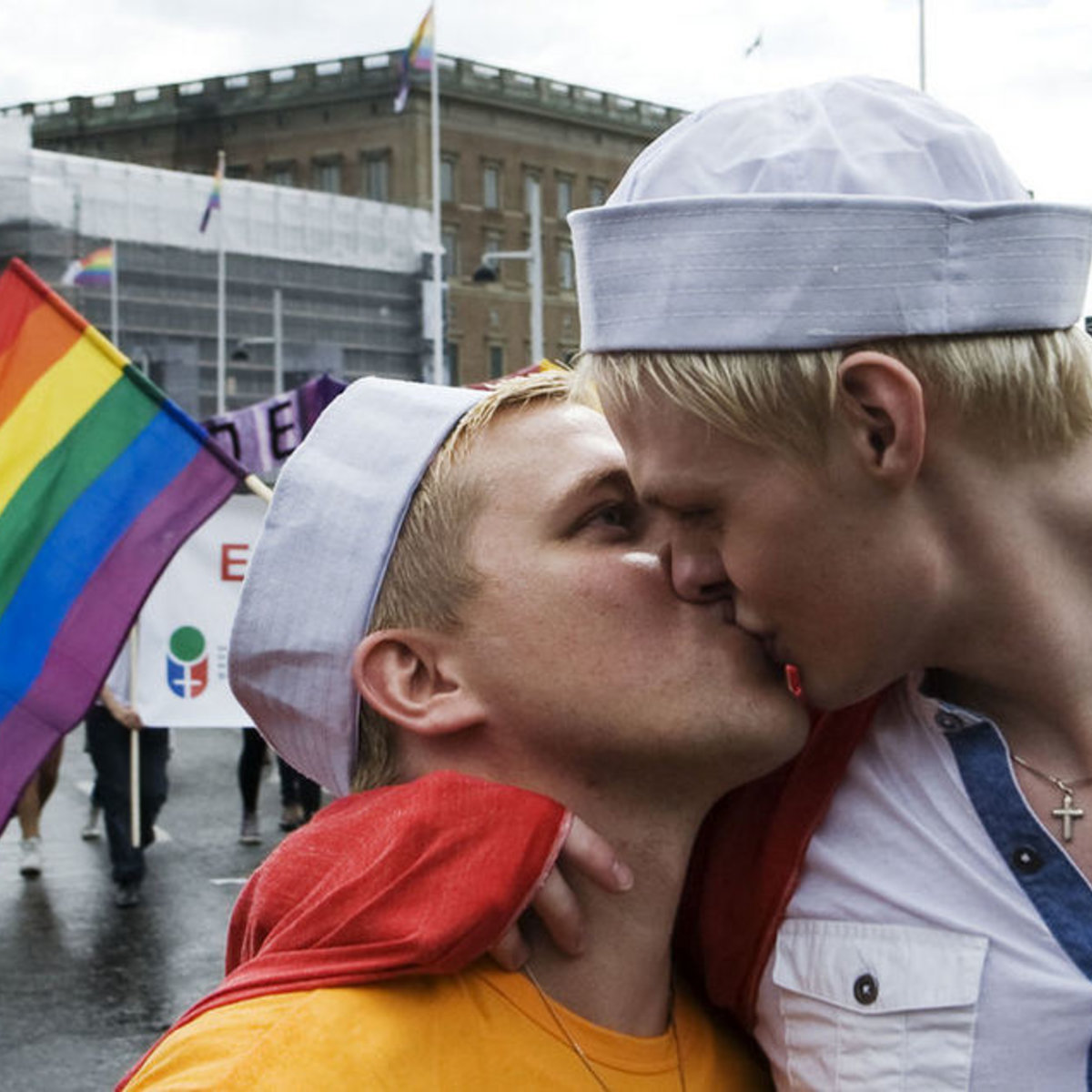 Минобороны России выпустило методичку, как внешне определить геев |  ru.15min.lt