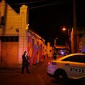 Policijos pareigūnai vietoje, kur buvo sužeistas vienas jų kolega