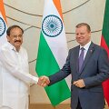 Saulius Skvernelis pirmadienį Vilniuje susitiko su Indijos viceprezidentu Venkaiah Naidu
