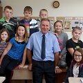 Rimantui Urbonavičiui įėjus į klasę vaikai ne įsitempia, o puola džiaugsmingai sveikintis