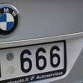 Valstybiniai numeriai su skaičiais 666