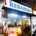 Kebabinė, kurią lietuviai transformavo į pokylių salę.