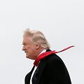 Būsimas JAV prezidentas Donaldas Trumpas i&scaron;lipa i&scaron; savo privataus lėktuvo