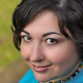 Stephanie Dray 