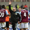 &bdquo;Aston Villa&ldquo; ekipa ir jos vadybininkas Paulas Lambertas. Ekipa laimėjo ir turnyro lentelėje bėga i&scaron; pavojingos zonos. 