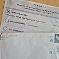 Balsuojantieji užsienyje gavo ne spaustuvėje spausdintus, bet antspauduotus biuletenius