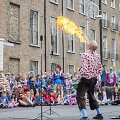 Ugnies fakyras Dublino gatvės festivalyje