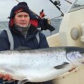 Andrej Fokin ir jo Baltijos jūroje sugauta 15 kg la&scaron;i&scaron;a