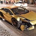 Var&scaron;uvoje sudaužytas auksinis &bdquo;Lamborghini&ldquo;