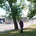Apie &scaron;į jauną benamį vaikiną kėdainiečiai kalba ir gatvėje, ir socialiniuose tinkluose. Vieni ant jo pyksta, kiti &ndash; gaili.