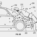 &bdquo;Google&ldquo; užpatentavo naują technologiją, leidžiančią pėsčiuosius prilipdyti prie variklio dangčio