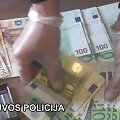 Klaipėdoje pareigūnai i&scaron;ai&scaron;kino kelis narkotines bei psichotropines medžiagas platinusius asmenis. Tarp jų &ndash; ir taksistas.