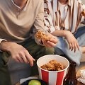 Daug jaunų vyrų nuo ankstyvos vaikystės valgo ypač perdirbtą maistą