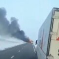 Kazachstane užsiliepsnojo autobusas