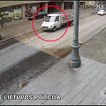 Ie&scaron;komas "Mercedes" vairuotojas
