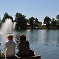 Veisiejų fontanas lankytojus stebina ir dieną ir naktį